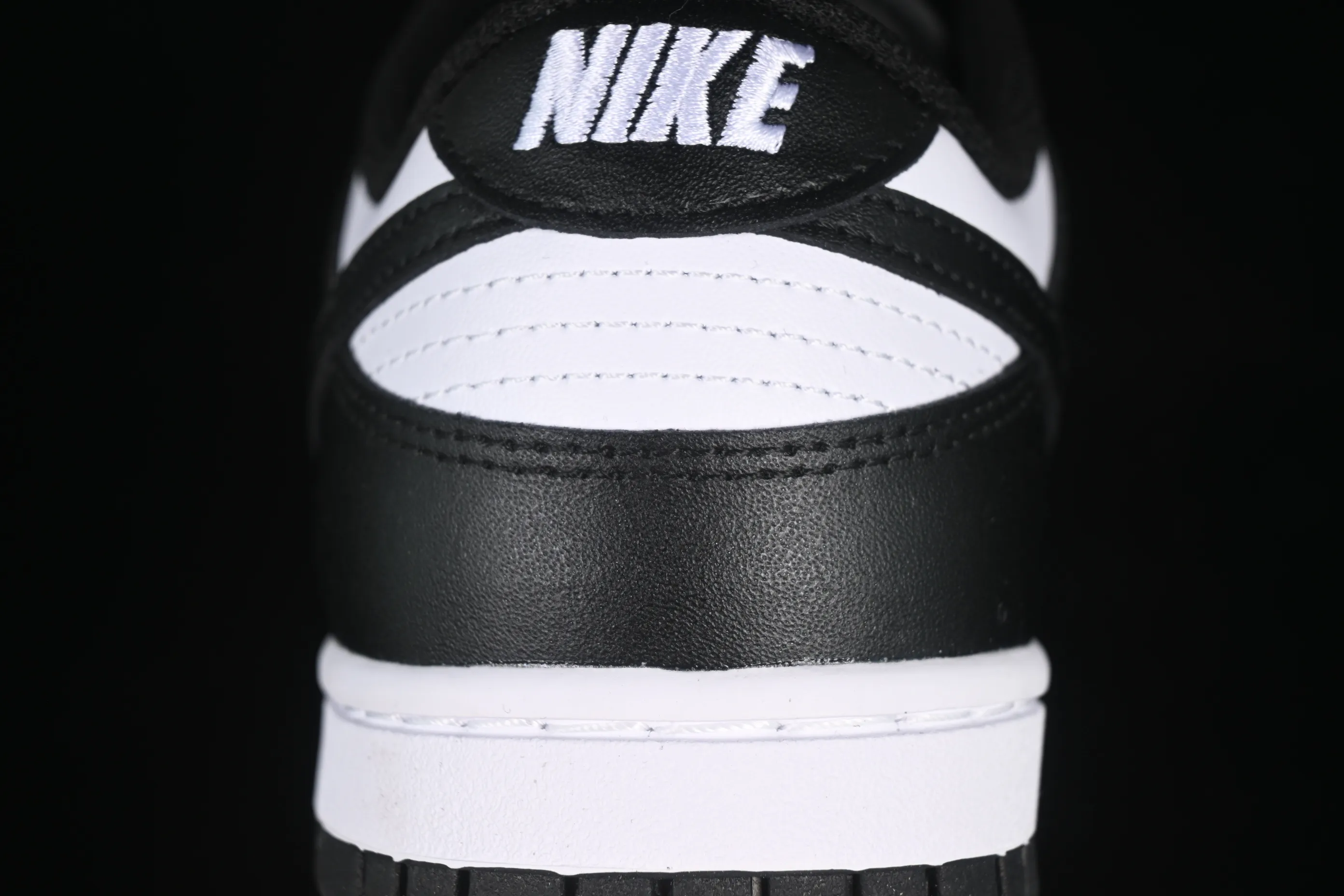 All categories Nk SB Dunk series Nk SB Dunk Low low-top sneakers Nike SB Dunk Low classic black and white low-top casual sneakers HF5441-100